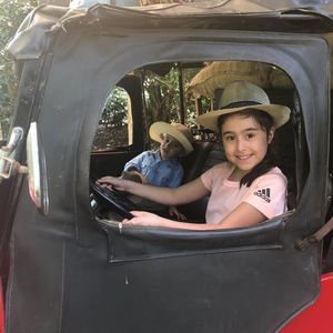 Meet your Posher, Roger